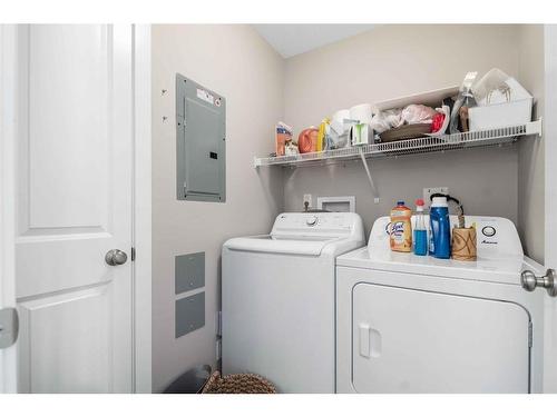 333-2800 13 Avenue Se, Medicine Hat, AB - Indoor Photo Showing Laundry Room