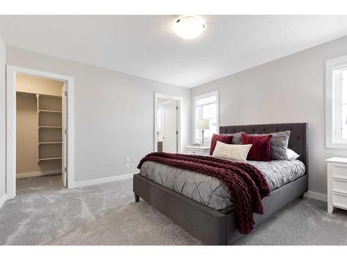 93 Ranchlands Boulevard Ne, Medicine Hat, AB - Indoor Photo Showing Bedroom