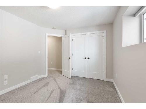 93 Ranchlands Boulevard Ne, Medicine Hat, AB - Indoor Photo Showing Other Room