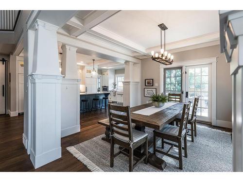 401 2 Avenue Se, Medicine Hat, AB - Indoor Photo Showing Dining Room