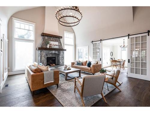 401 2 Avenue Se, Medicine Hat, AB - Indoor Photo Showing Living Room With Fireplace