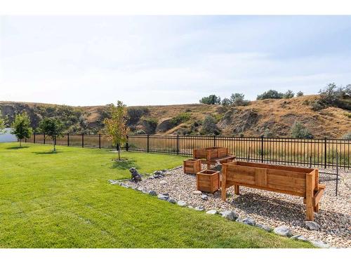 24 Heron Court Sw, Medicine Hat, AB - Outdoor