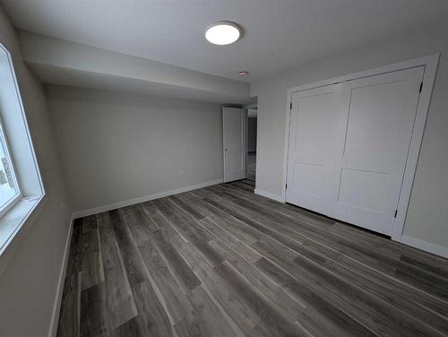 35 Sierra Road Sw, Medicine Hat, AB - Indoor Photo Showing Other Room