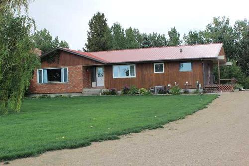 115054 103 Range Road North, Bow Island, AB - Outdoor