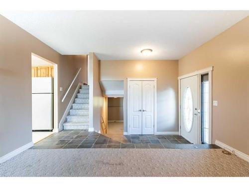 55 Markwick Drive Se, Medicine Hat, AB - Indoor Photo Showing Other Room