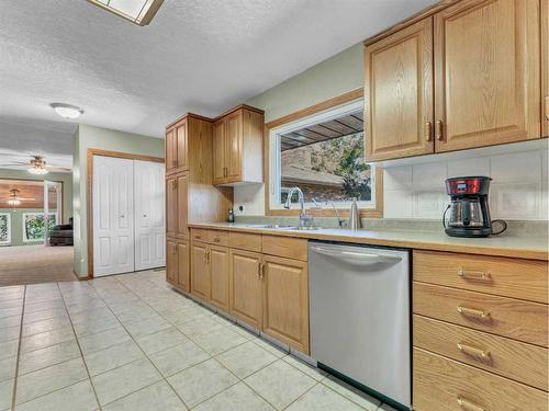 7306 Highway 523, Rural Cypress County, AB - Indoor Photo Showing Kitchen