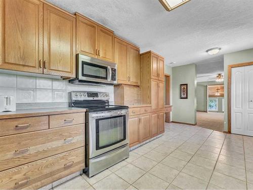 7306 Highway 523, Rural Cypress County, AB - Indoor Photo Showing Kitchen