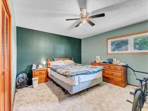 7306 Highway 523, Rural Cypress County, AB - Indoor Photo Showing Bedroom