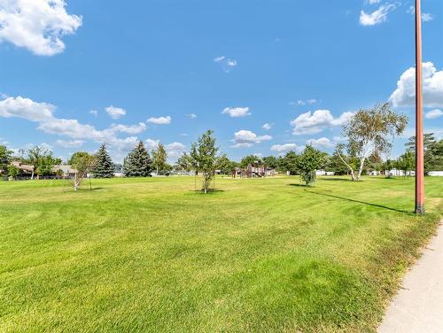 759 17 Street Ne, Medicine Hat, AB - Outdoor With View