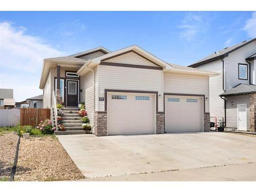 930 Manor Place Se, Redcliff, AB - Outdoor With Facade