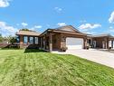 232 Ross Glen Road Se, Medicine Hat, AB  - Outdoor With Facade 