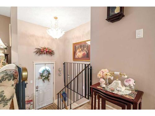 961 Bassett Crescent Nw, Medicine Hat, AB - Indoor Photo Showing Other Room