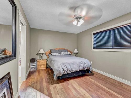 770 Eagle Ridge Drive, Dunmore, AB - Indoor Photo Showing Bedroom