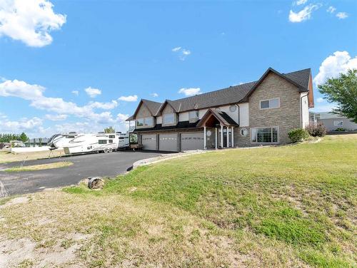 770 Eagle Ridge Drive, Dunmore, AB - Outdoor