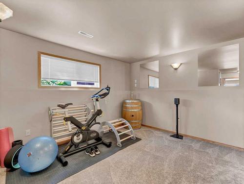 6 Ross Heights Place Se, Medicine Hat, AB - Indoor Photo Showing Gym Room