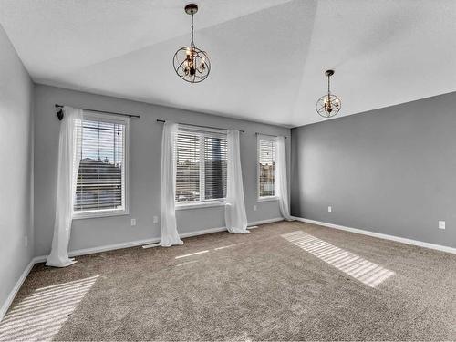 136 Sierra Drive Sw, Medicine Hat, AB - Indoor Photo Showing Other Room