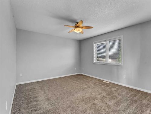 136 Sierra Drive Sw, Medicine Hat, AB - Indoor Photo Showing Other Room