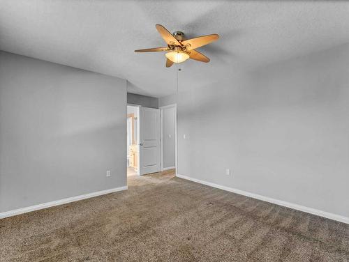 136 Sierra Drive Sw, Medicine Hat, AB - Indoor Photo Showing Other Room