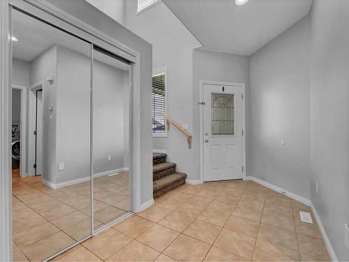 136 Sierra Drive Sw, Medicine Hat, AB - Indoor Photo Showing Other Room