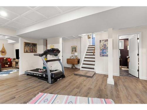 333 Prospect Drive Sw, Medicine Hat, AB - Indoor Photo Showing Gym Room