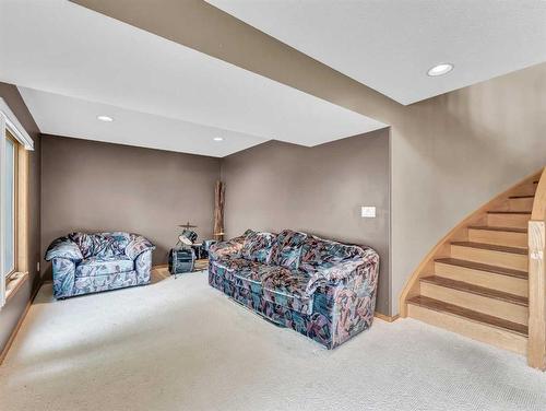 41 Stein Close Se, Medicine Hat, AB - Indoor Photo Showing Other Room