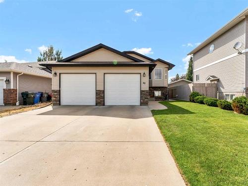 48 Vista Road Se, Medicine Hat, AB - Outdoor