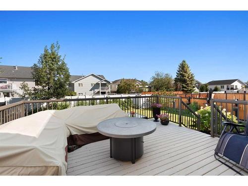 12 Vista Court Se, Medicine Hat, AB - Outdoor With Deck Patio Veranda With Exterior