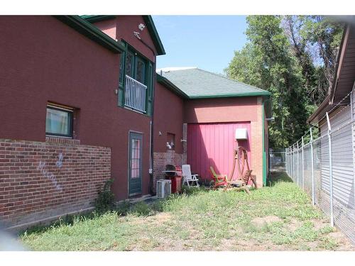 1111 Steel Street Se, Medicine Hat, AB 