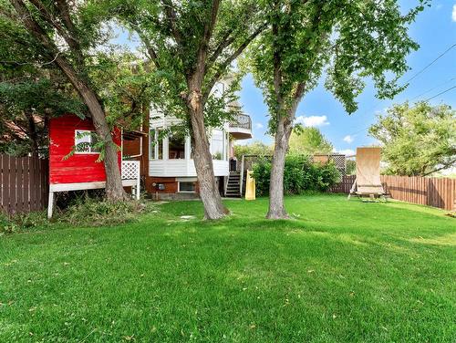 54 3 Street Sw, Medicine Hat, AB - Outdoor