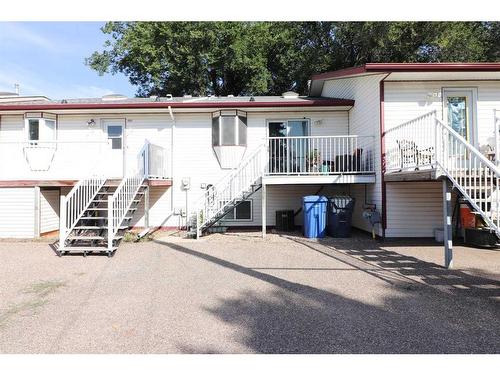 155 3 Street Ne, Medicine Hat, AB - Outdoor With Exterior