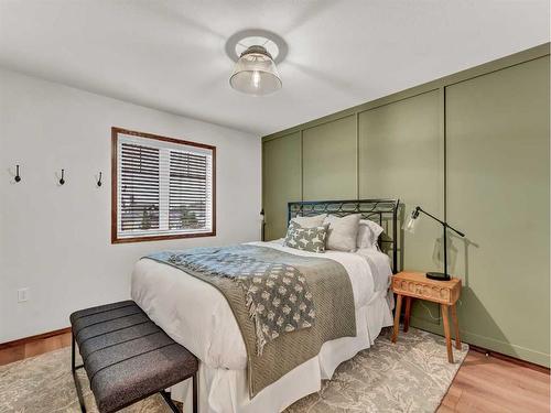 74 Terrace Court Ne, Medicine Hat, AB - Indoor Photo Showing Bedroom