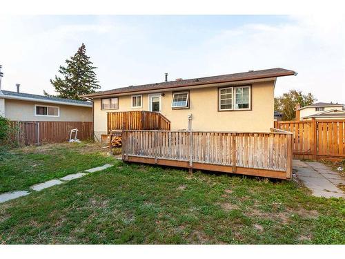 59 Ross Glen Crescent Se, Medicine Hat, AB - Outdoor