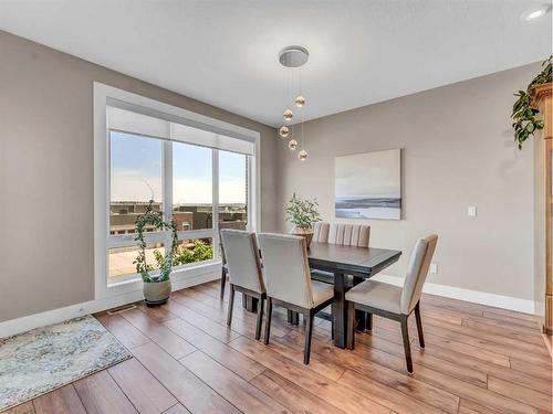 26 Palisades Lane Ne, Medicine Hat, AB - Indoor Photo Showing Dining Room