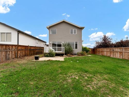 8 Terrace Avenue Ne, Medicine Hat, AB - Outdoor