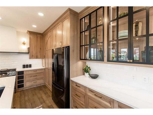 54 Dunes Link, Desert Blume, AB - Indoor Photo Showing Kitchen