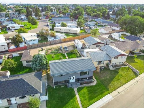 2409 24 Street Se, Medicine Hat, AB - Outdoor With View