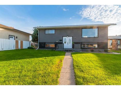 2409 24 Street Se, Medicine Hat, AB - Outdoor With Deck Patio Veranda