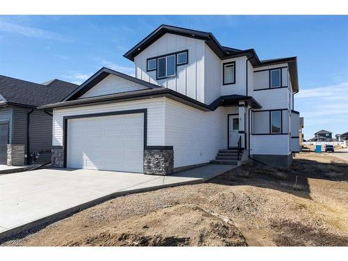 1 Hamptons Gate Se, Medicine Hat, AB - Outdoor With Facade