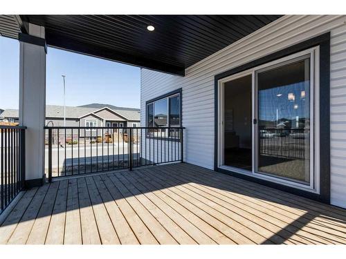 1 Hamptons Gate Se, Medicine Hat, AB - Outdoor With Deck Patio Veranda With Exterior