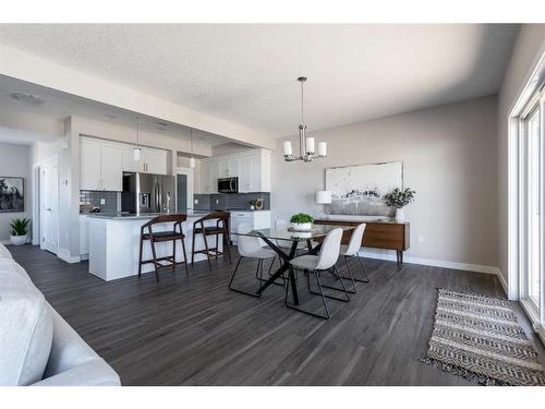 1 Hamptons Gate Se, Medicine Hat, AB - Indoor