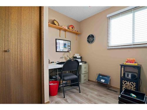 83 Stevenson Street Se, Medicine Hat, AB - Indoor