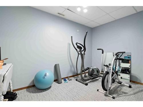 83 Stevenson Street Se, Medicine Hat, AB - Indoor Photo Showing Gym Room