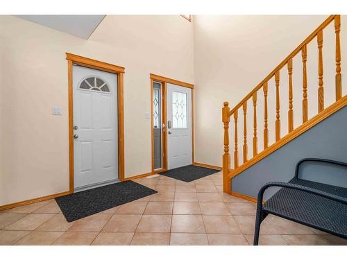 194 Ranchlands Boulevard Ne, Medicine Hat, AB - Indoor Photo Showing Other Room