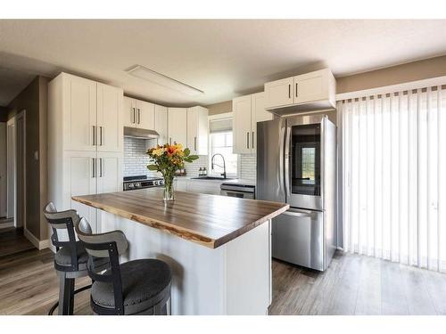 172080 Range Road 140A, Rural Newell, County Of, AB - Indoor Photo Showing Kitchen With Stainless Steel Kitchen