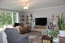 400 Centre Street East, Bow Island, AB  - Indoor Photo Showing Living Room 