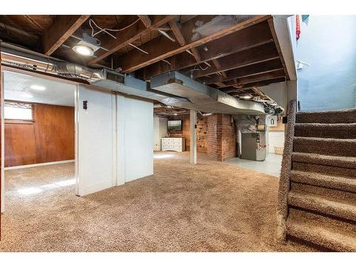 844A 4 Street Se, Medicine Hat, AB - Indoor Photo Showing Basement