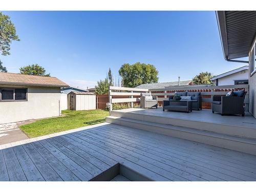 34 Gray Crescent Nw, Medicine Hat, AB - Outdoor With Deck Patio Veranda With Exterior