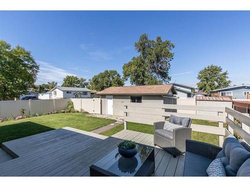 34 Gray Crescent Nw, Medicine Hat, AB - Outdoor With Deck Patio Veranda