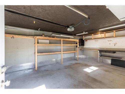 34 Gray Crescent Nw, Medicine Hat, AB - Indoor Photo Showing Garage