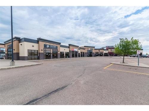 1/3-2020 Strachan Road Se, Medicine Hat, AB 